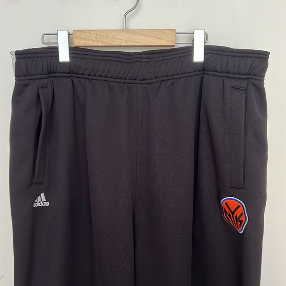 Adidas Basketball Sweats - Picture 2 of 2
